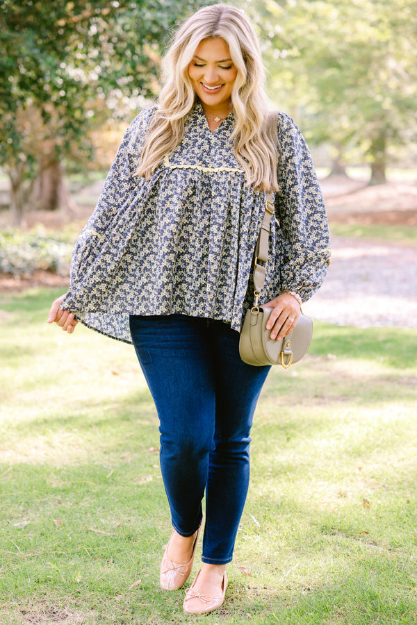 Chic Soul plus size clothing, multi color blue floral print long sleeve flowy top with scallop detailing along the chest and sleeves