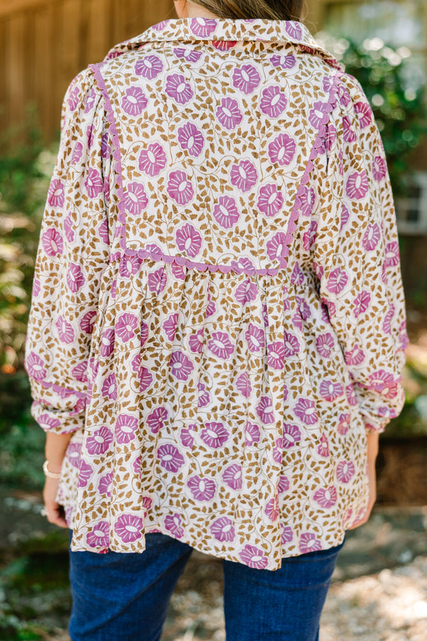 Chic Soul plus size clothing, cream log sleeve top with purple floral print and scallop detailing along the chest and sleeves