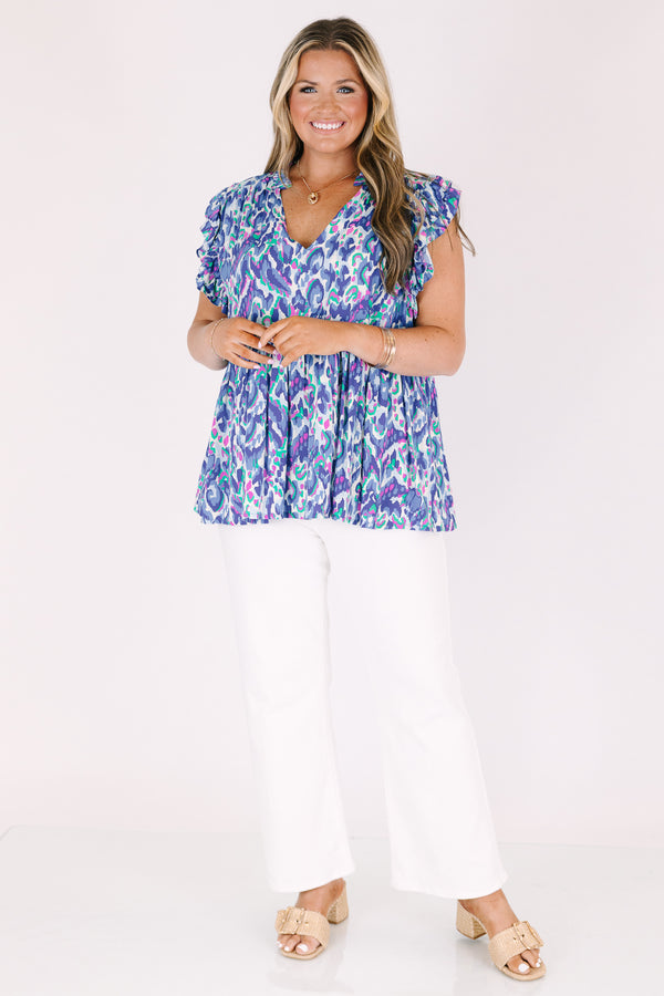 Chic Soul plus size clothing, short-flutter-sleeve blue flowy baby doll top with a v-neckline and an abstract blue multi-colored print 