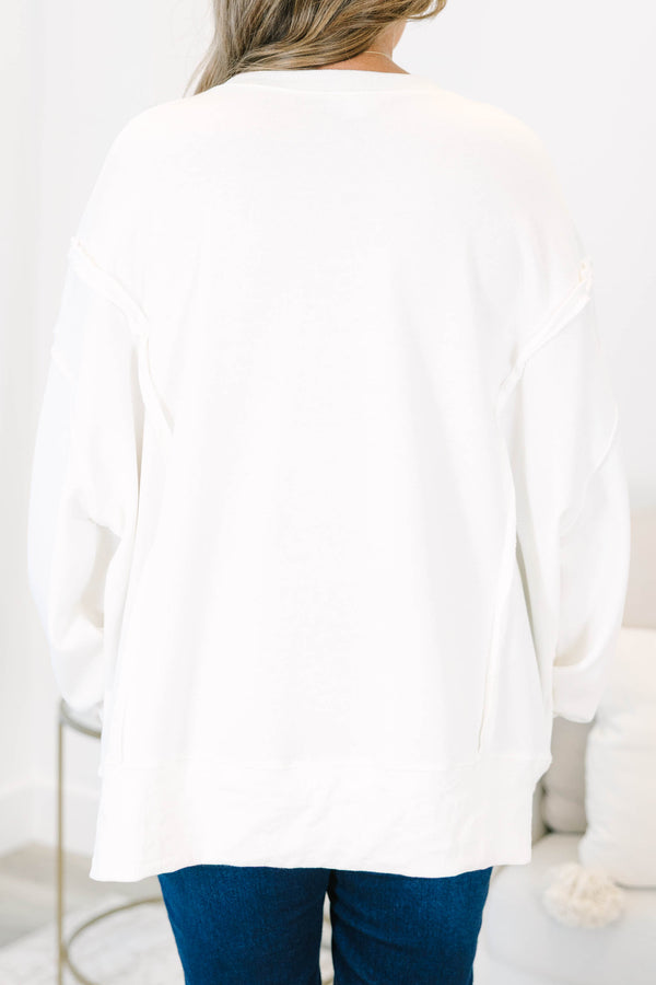 Plus size ivory cotton crewneck sweatshirt with a 'Thankful for Good Dogs' graphic.