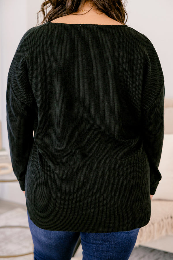 Chic Soul plus size clothing, black long sleeve shacket with buttons down the front and two front breast pockets with button closure