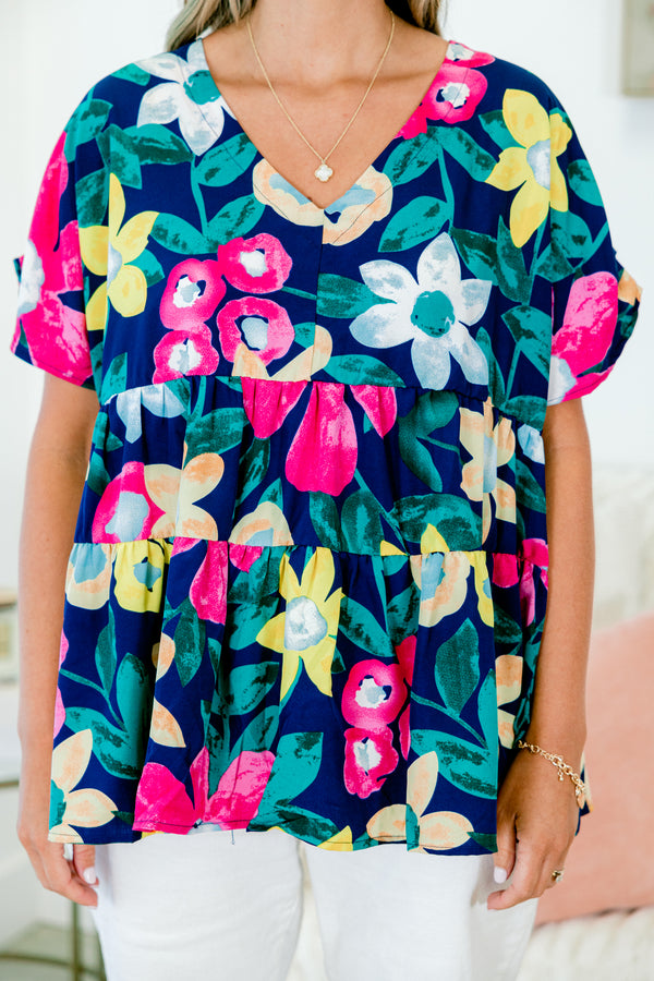 Chic Soul plus size clothing, navy short sleeve babydoll top with large floral pattern