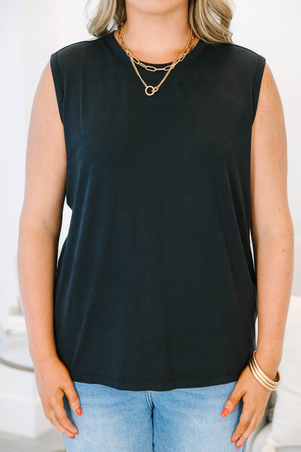 Plus Size black crew neck tank top with a clean silhouette and sleeveless design.