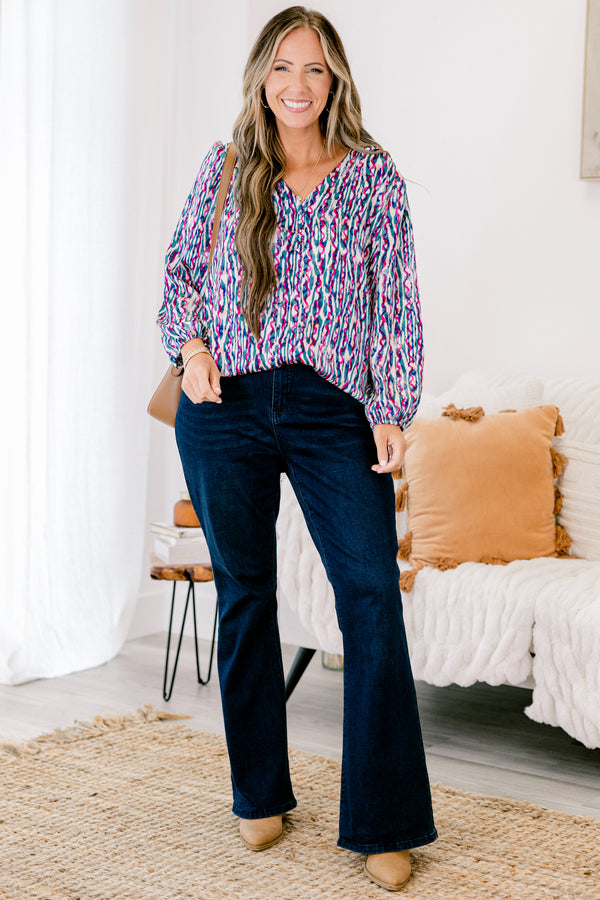 Chic Soul plus size clothing, multi-colored jade long sleeve top with an abstract line pattern and slight v-neckline 