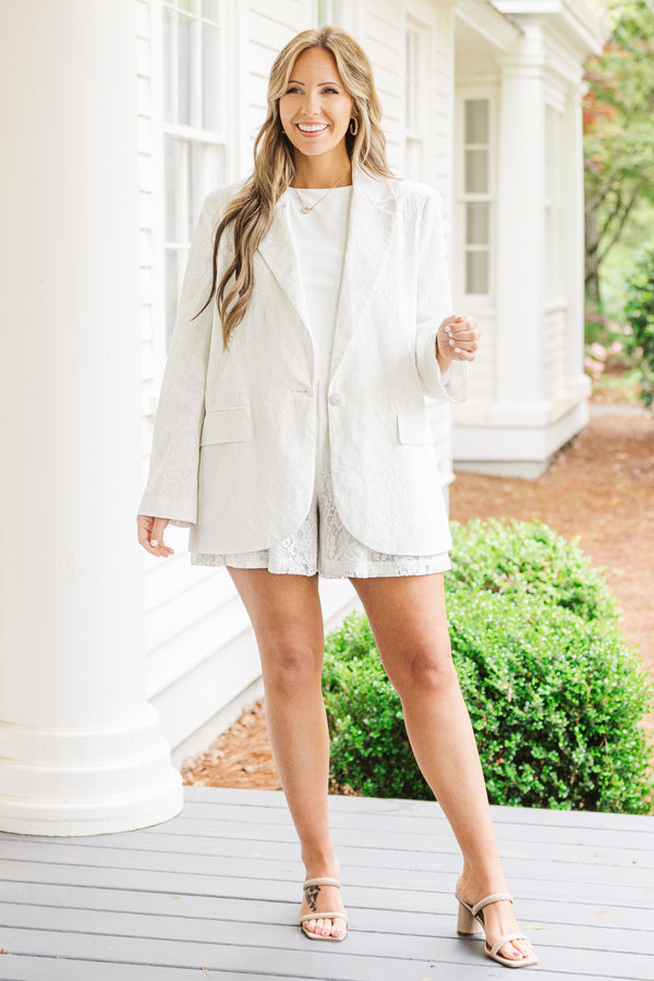 Chic Soul plus size clothing, off-white lace patterned shorts