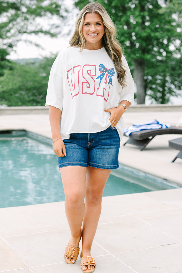 Chic Soul plus size clothing, white vintage wash boxy tee with USA graphic and bow