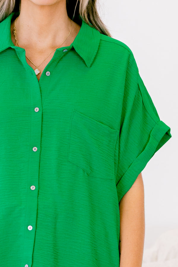 Chic Soul plus size clothing, kelly green short sleeve flowy top with v neckline with cuff sleeves