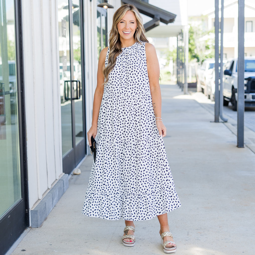 Weekend Wardrobe Maxi Dress, White Dalmatian – Chic Soul