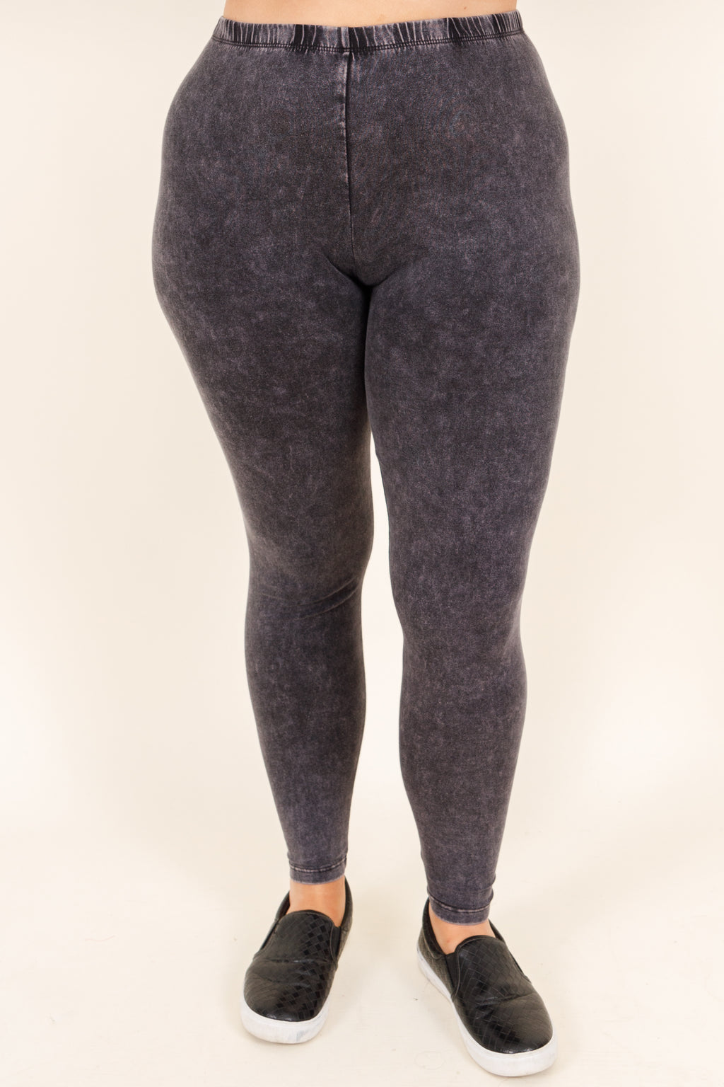 Well Worth It Mineral Wash Leggings, Charcoal