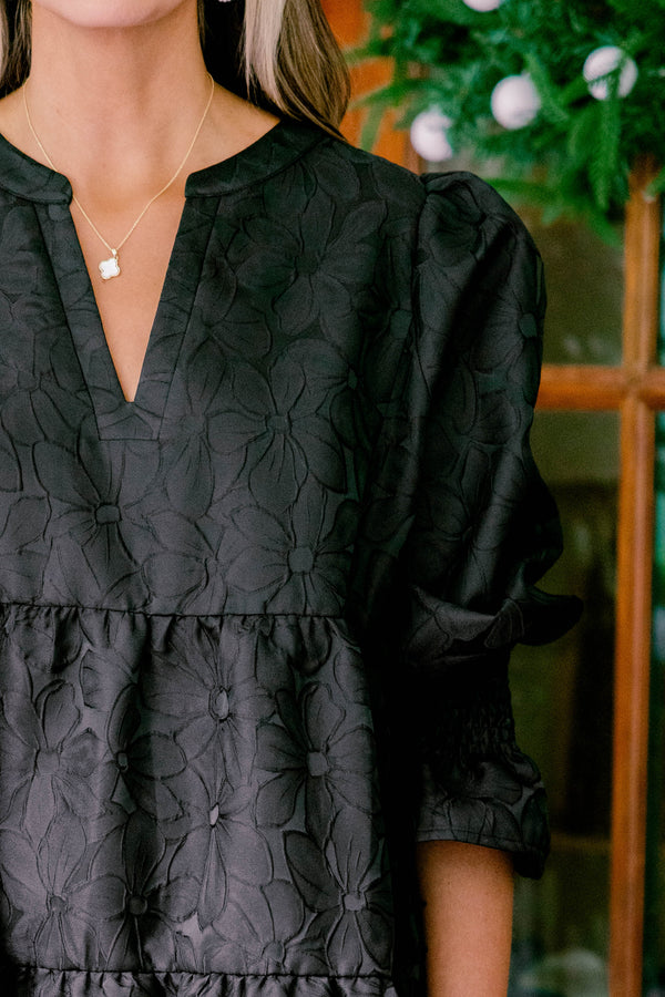 Chic Soul plus size clothing, black short puff sleeve tiered baby doll dress with v neck cutout and embossed floral print
