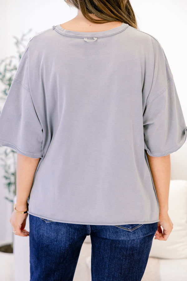 Chic Soul plus size clothing, light grey short sleeve slightly cropped tee with a white winter scene and 