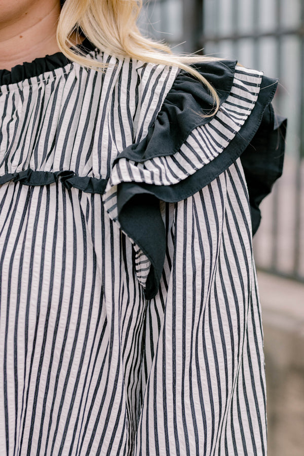 Chic Soul plus size clothing, black and white vertical pin stripe long sleeve top with big ruffles at the shoulders