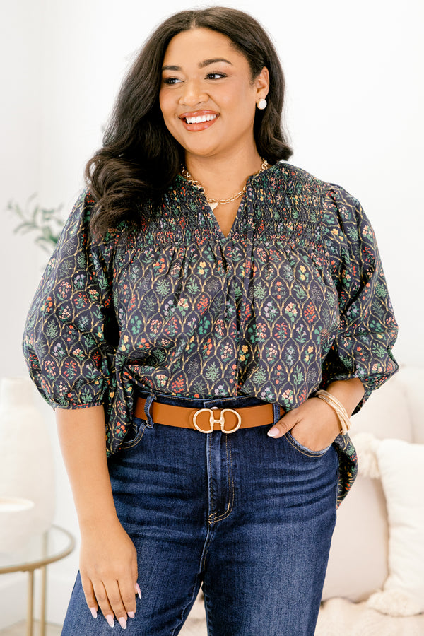 Chic Soul plus size clothing, navy and floral abstract pattern mid puff sleeve top with v-neckline and cinching at the end of the sleeves
