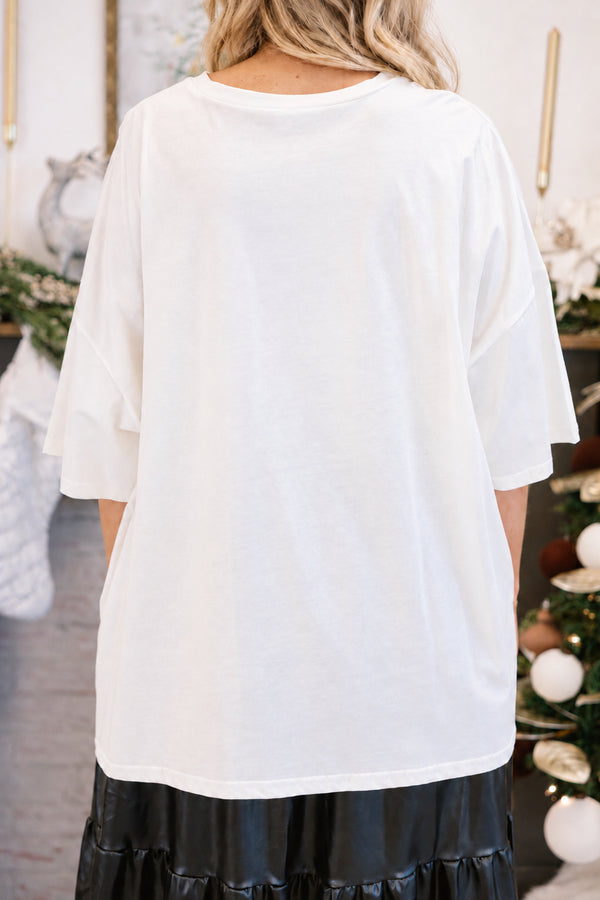 Chic Soul plus size clothing, off white short sleeve oversized boyfriend graphic tee with different Christmas style bows in red and green 