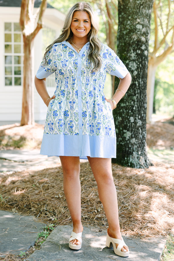 Chic Soul plus size clothing, short sleeve blue floral short dress with functional buttons down front, blue and white stripe contrast on hem, sleeves and neckline