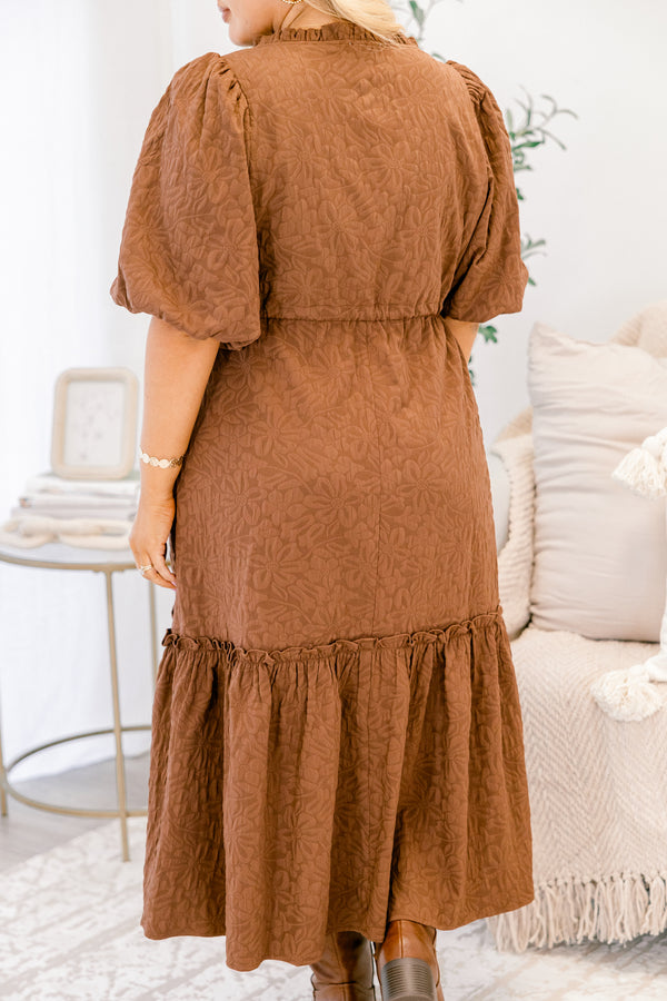 Chic Soul plus size clothing, dark brown maxi dress with short bubble sleeves and a sinched waist as well as a subtle floral pattern throughout 
