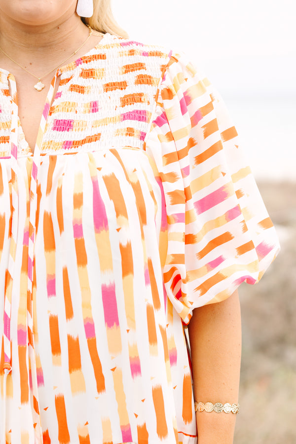Chic Soul plus size clothing, orange and pink abstract stripe pattern short puff sleeve tiered baby doll dress with v neck cutout and rouching detailing on the top