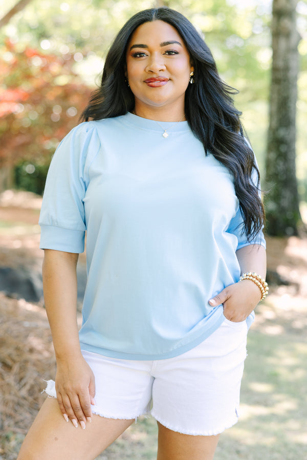 Light blue, short sleeve crew neck tee