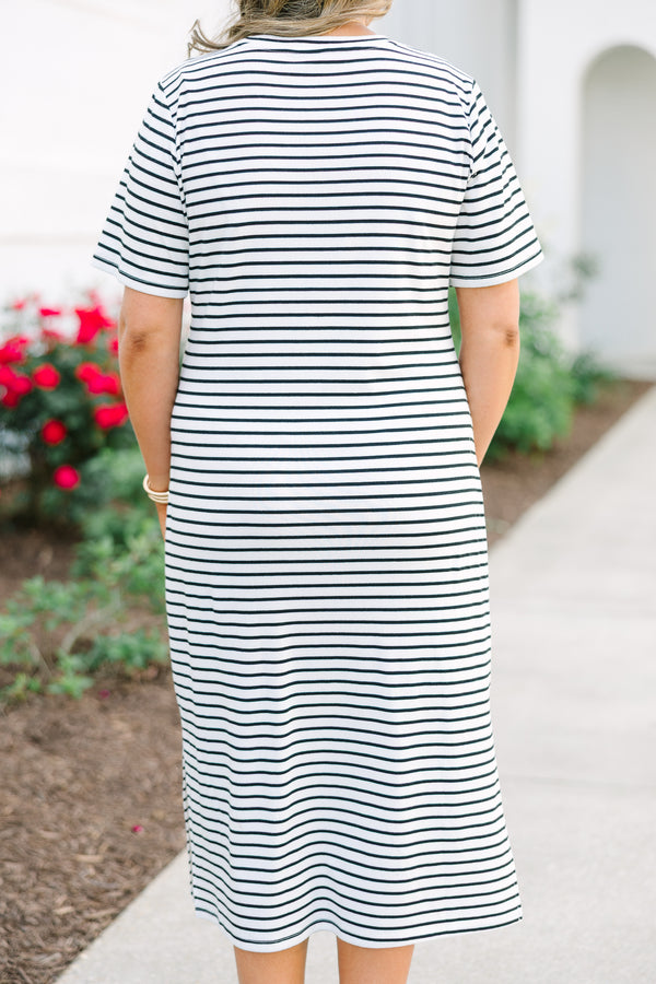 Chic Soul plus size clothing, short sleeved black and white striped midi dress with relaxed fit