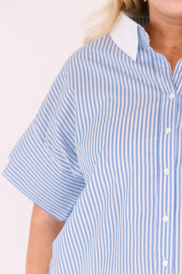Chic Soul plus size clothing, blue and white pin stripe short sleeve button down top with white collar and slits along the sides of the top