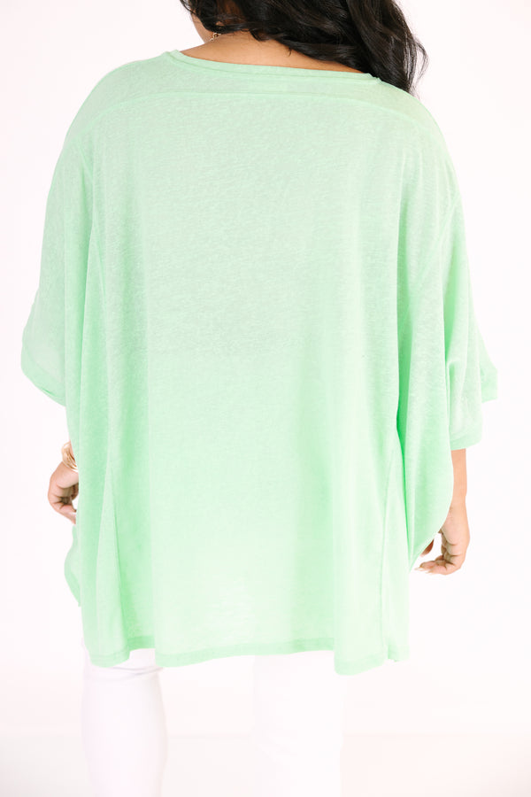 Chic Soul plus size clothing, mint green flowy short sleeve tunic with a high scoop neck 