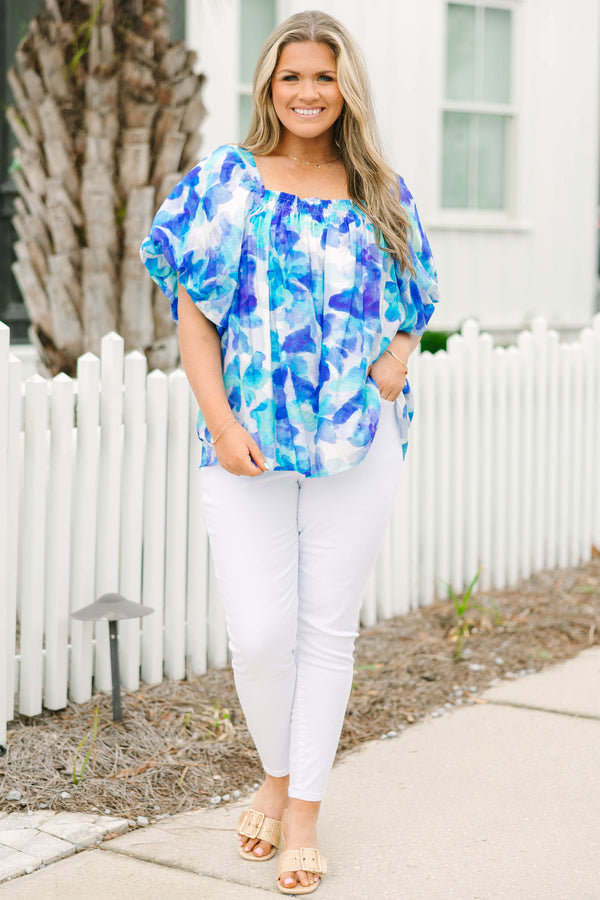Chic Soul plus size clothing, blue and turquoise floral short puff sleeve top with square neckline