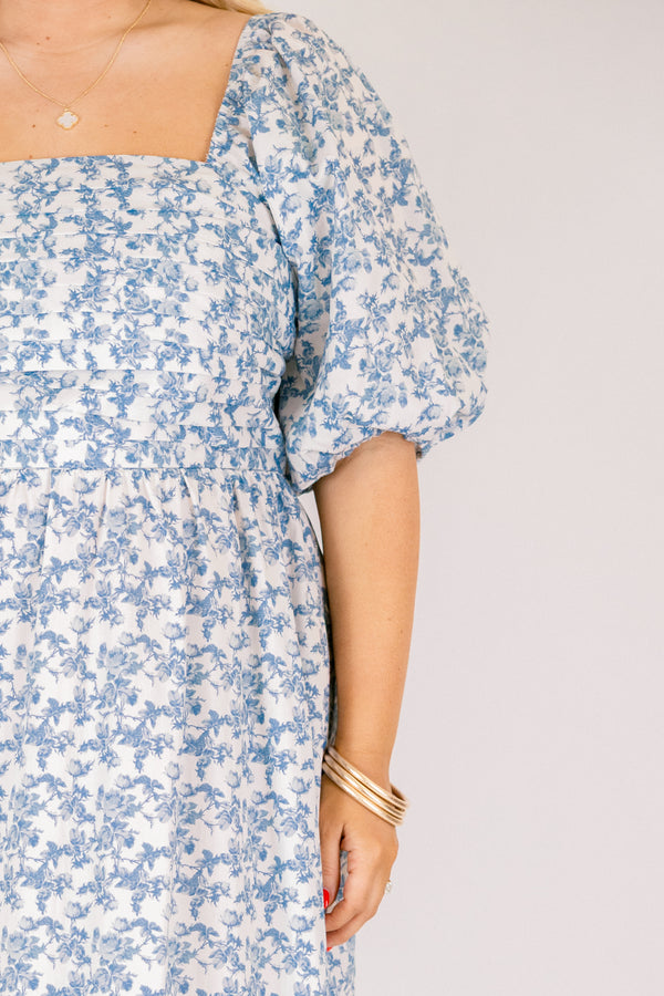 Chic Soul plus size clothing, blue and white floral print short puff sleeve square neck tiered midi dress