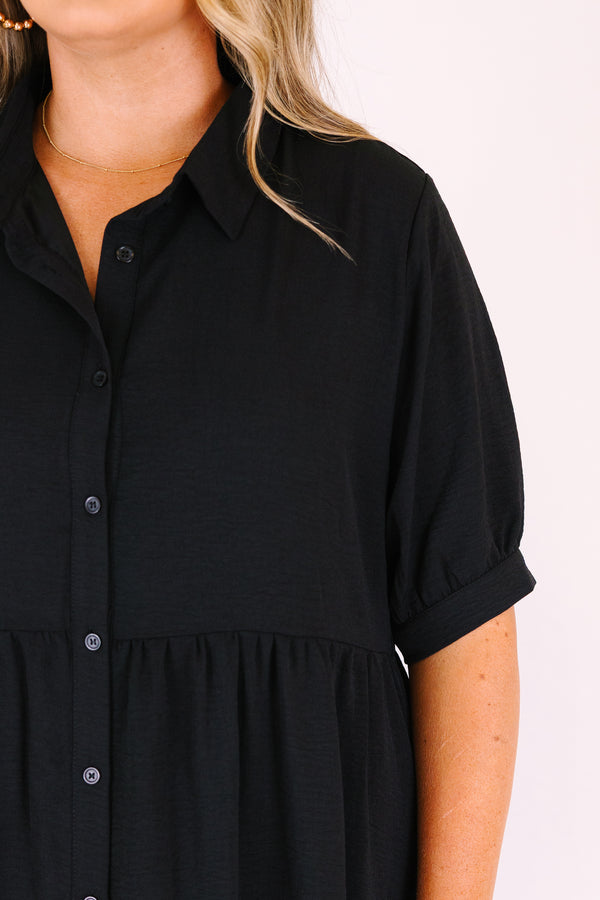 Chic soul plus size clothing, black button-up maxi dress with short sleeves that have cuffs at the end and a v-neckline
