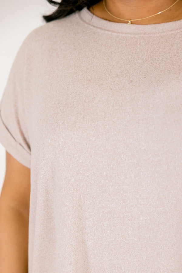 Ash mocha colored tee with short cuffed sleeves and a round neckline