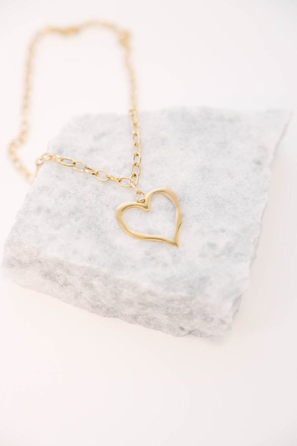 Plus Size gold chain necklace featuring a delicate open heart-shaped pendant.