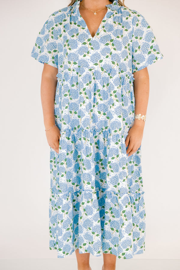 Chic Soul plus size clothing, white tiered maxi dress with short sleeves a slight v-neckline and a blue hydrangea pattern throughout