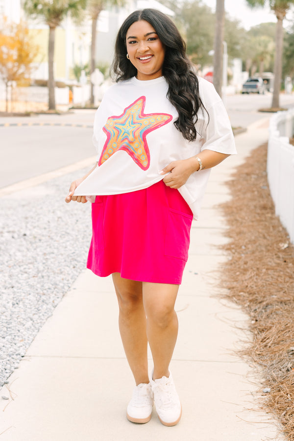 Chic Soul plus size clothing, white short sleeve slightly cropped tee with bright multi colored watercolor style starfish graphic in the center
