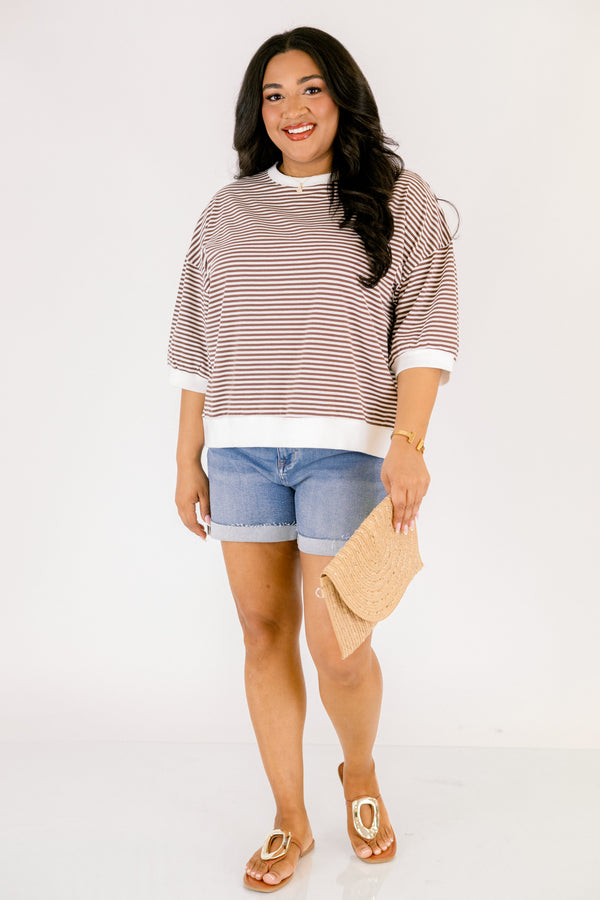 Chic Soul plus size clothing, brown and white thin striped short sleeve tee with thicker white stripe around the neckline, sleeves, and hem