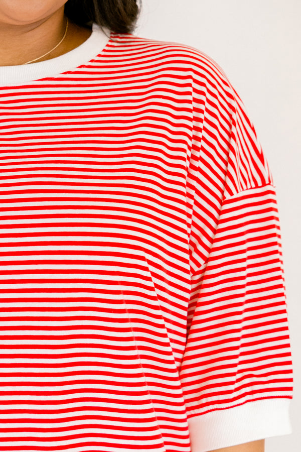 Chic Soul plus size clothing, red and white horizontal thin stripe cropped tee with thick white trim around the neck, sleeves, and hem 