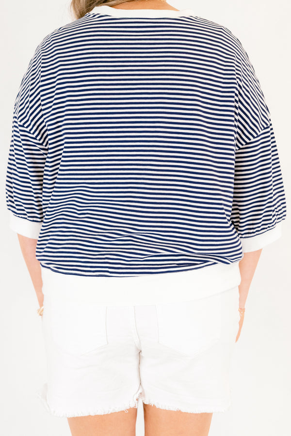 Chic Soul plus size clothing, navy striped short sleeve tee with white outlining the end of the sleeves along the neckline and on the bottom of the top 