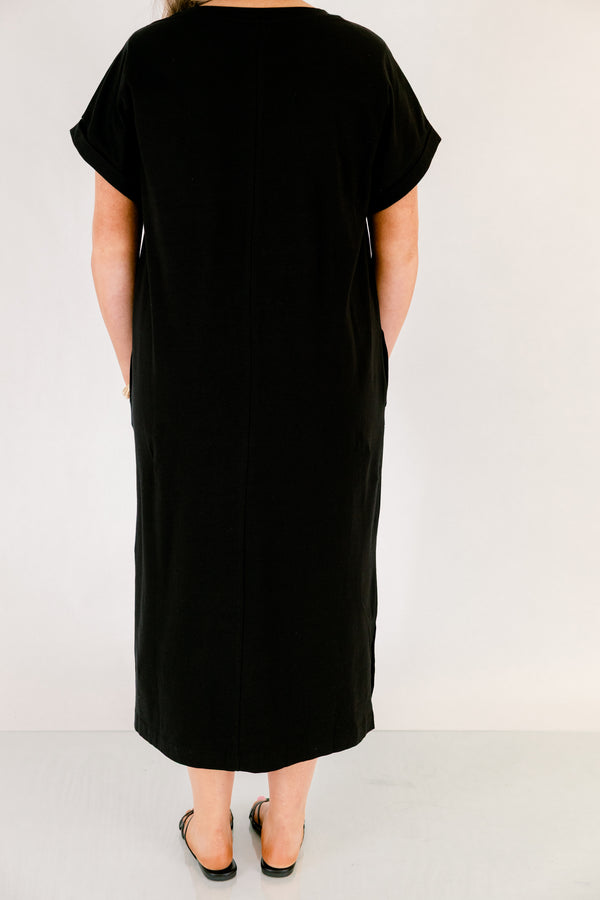 Chic Soul plus size clothing,  black casual straight fit midi dress with a slit on the sides and short sleeves 
