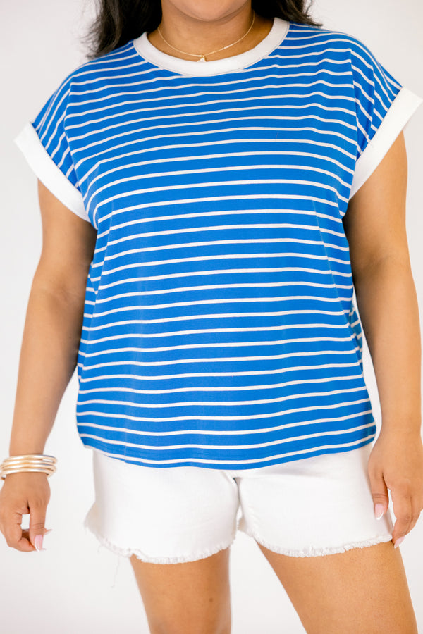 Chic Soul plus size clothing, ocean blue striped short sleeve tee with white outlining the end of the sleeves and around the neckline 