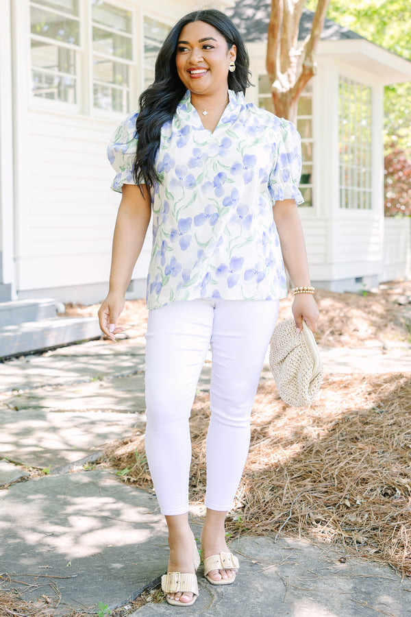 Chic Soul Plus Size Clothing, Blue floral print cotton top with a v-neckline and short bubble sleeves.