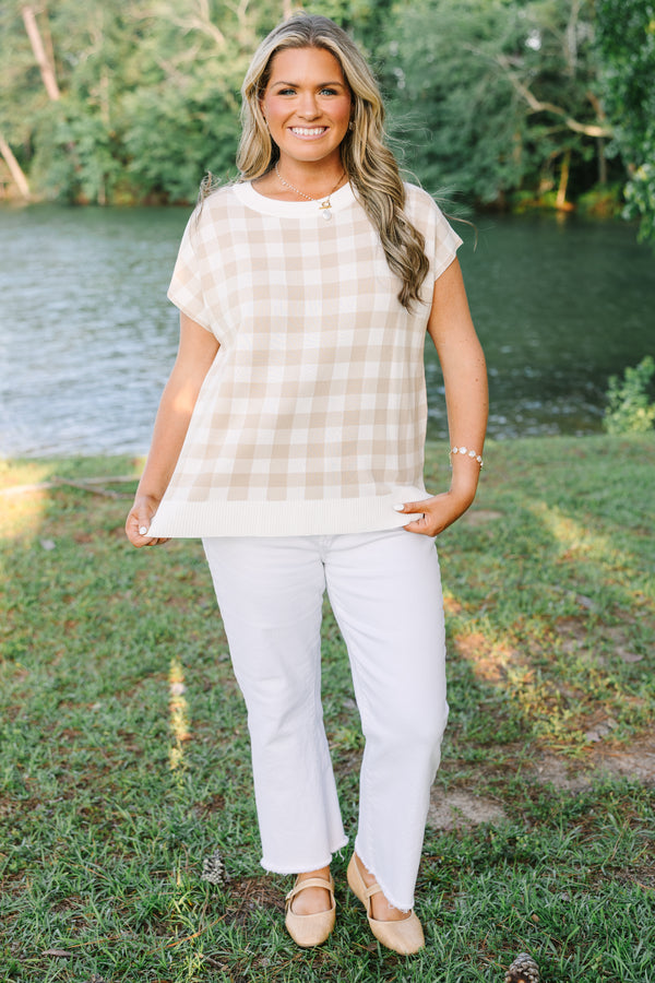 Plus Size light brown and white gingham checkered short sleeve sweater with a crew neckline.
