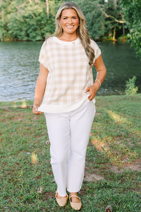 Plus Size light brown and white gingham checkered short sleeve sweater with a crew neckline.