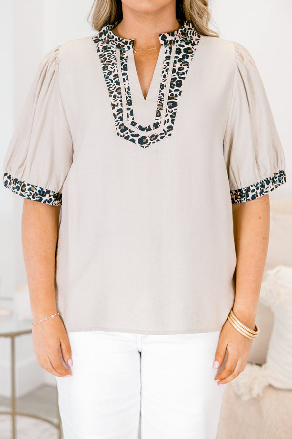 Chic Soul plus size clothing, grey short puff sleeve top with leopard trim along the edges of the sleeve and outlining the v-neckline collar