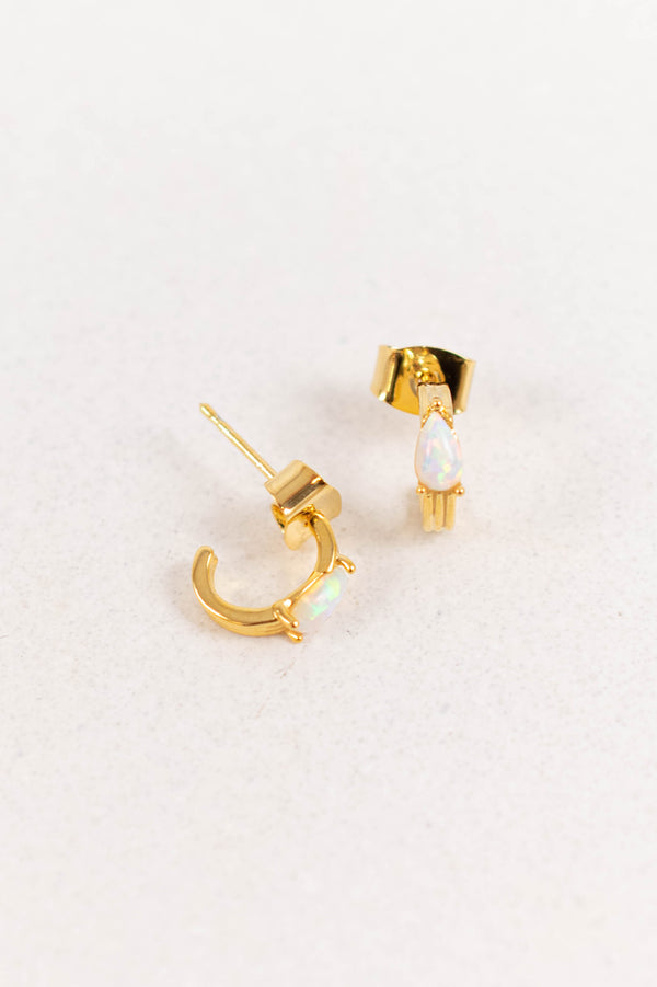Baguette Small Earrings - Gold-colored earrings | Fendi