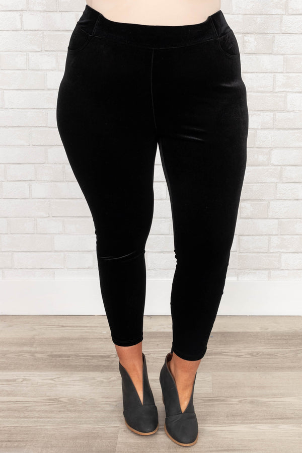 Plus Size High Waisted Velvet Leggings - Black