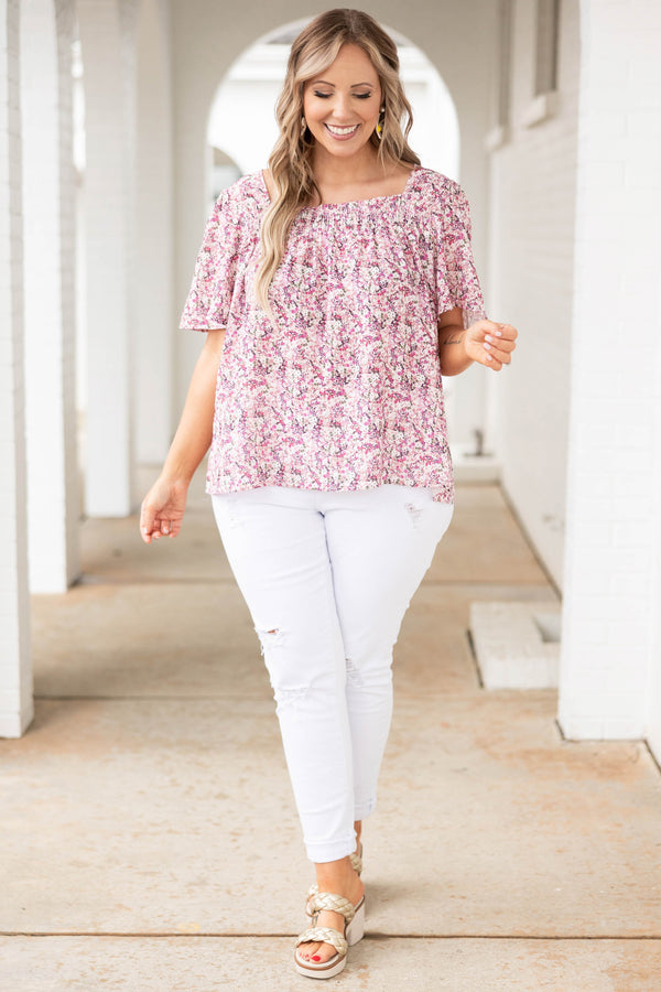 Chic Soul plus size clothing, mauve floral patterned flowy top