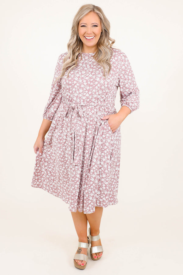 Chic Soul plus size clothing, mauve floral design 3/4 length bubble sleeve dress with tie waist