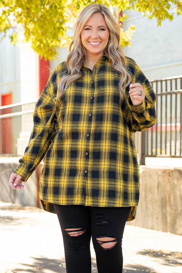 Chic Soul plus size clothing, yellow and black long flannel top