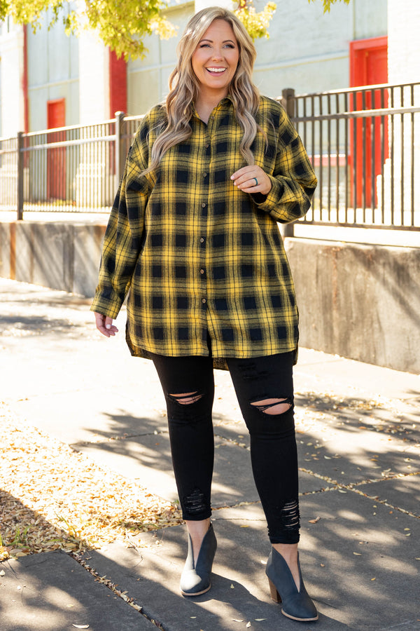 Chic Soul plus size clothing, yellow and black long flannel top