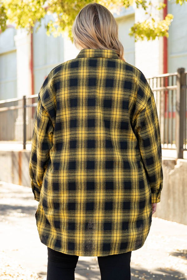 Chic Soul plus size clothing, yellow and black long flannel top