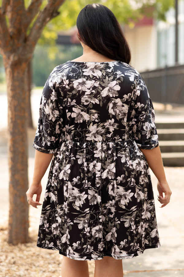 Chic Soul plus size clothing, black floral print half length sleeve babydoll dress with pockets