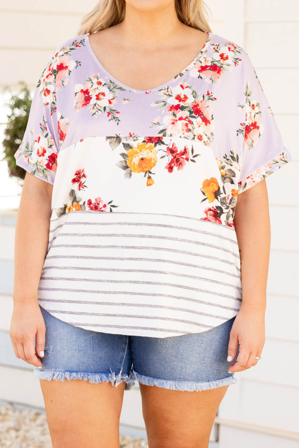 Chic Soul plus size clothing, lavender purple colorblock strips and floral short sleeve blouse 